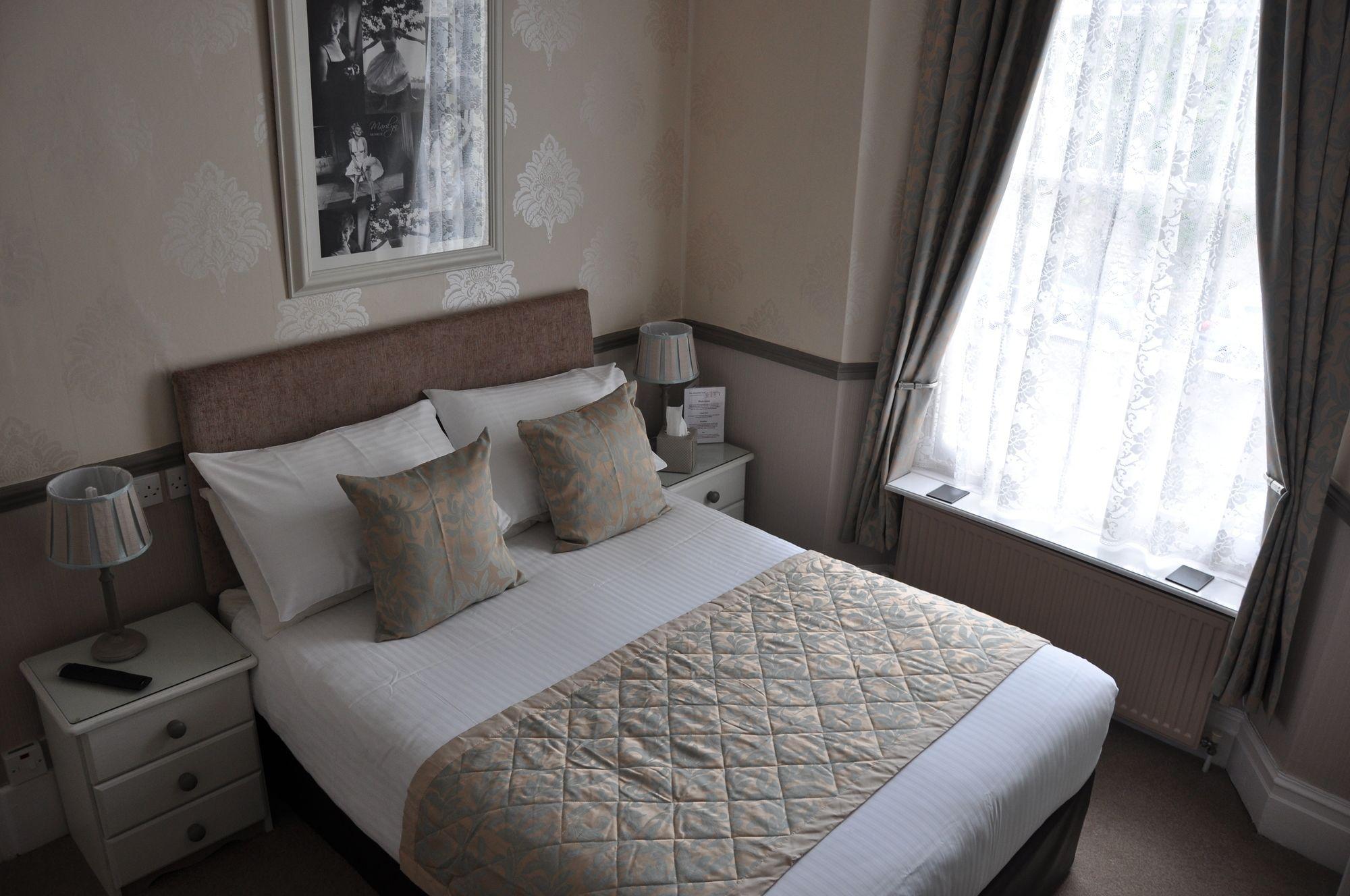 Abbeyfield Vintage Style Boutique B&B Torquay Exteriör bild